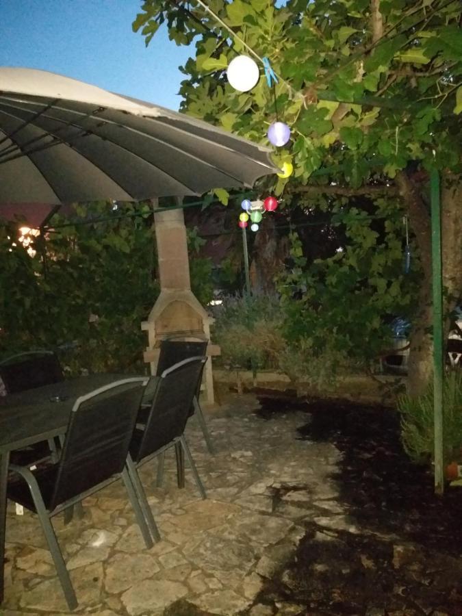 Apartman Zvoncica Vrsi Exteriér fotografie