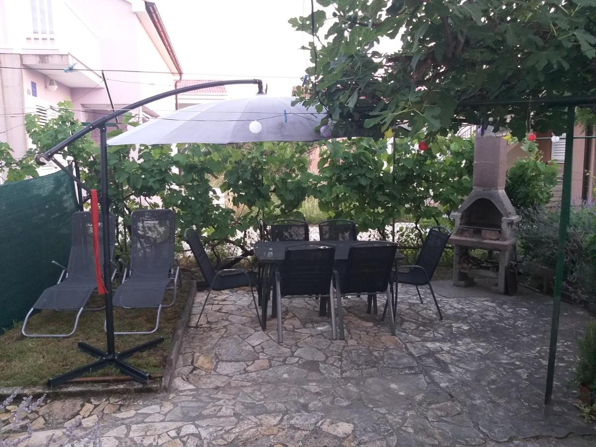Apartman Zvoncica Vrsi Exteriér fotografie