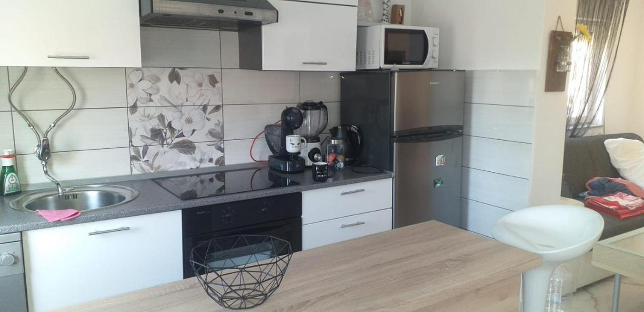 Apartman Zvoncica Vrsi Exteriér fotografie