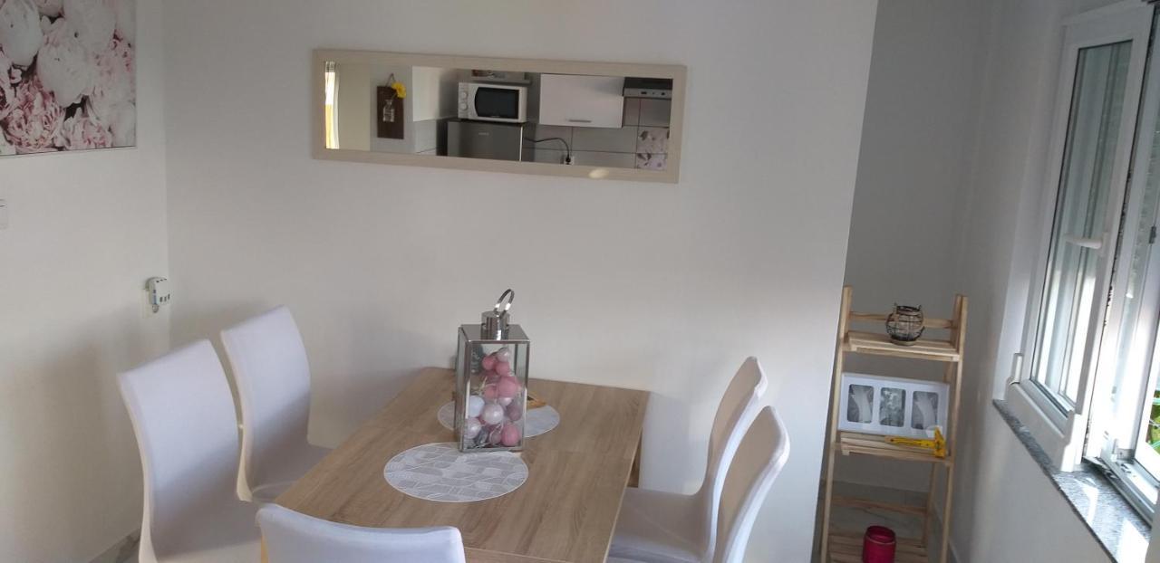 Apartman Zvoncica Vrsi Exteriér fotografie