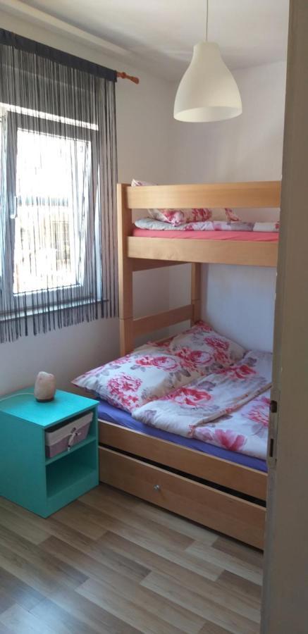 Apartman Zvoncica Vrsi Exteriér fotografie